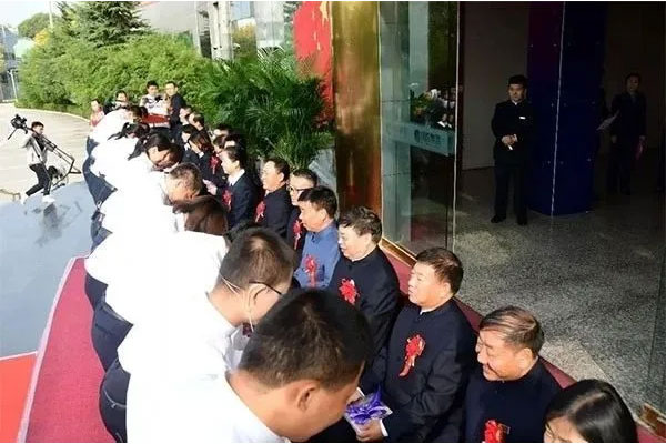 J9集团导师制拜师仪式